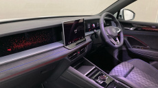 Volkswagen Tayron 2.0 TDI R-Line 5dr DSG7 [7 Seat] Diesel Estate